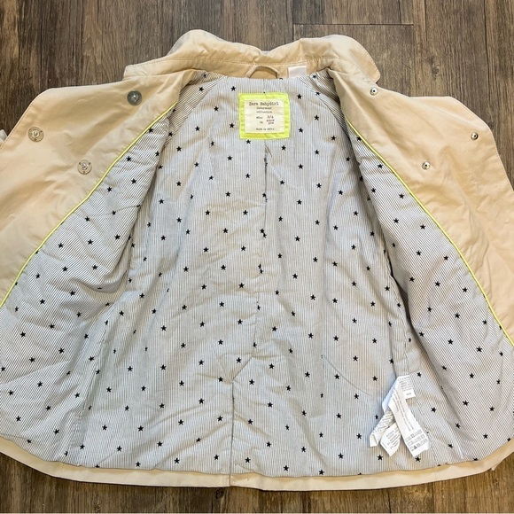 Zara Babygirl Cream Buttoned Jacket Size 3/4 - Picture 7 of 10
